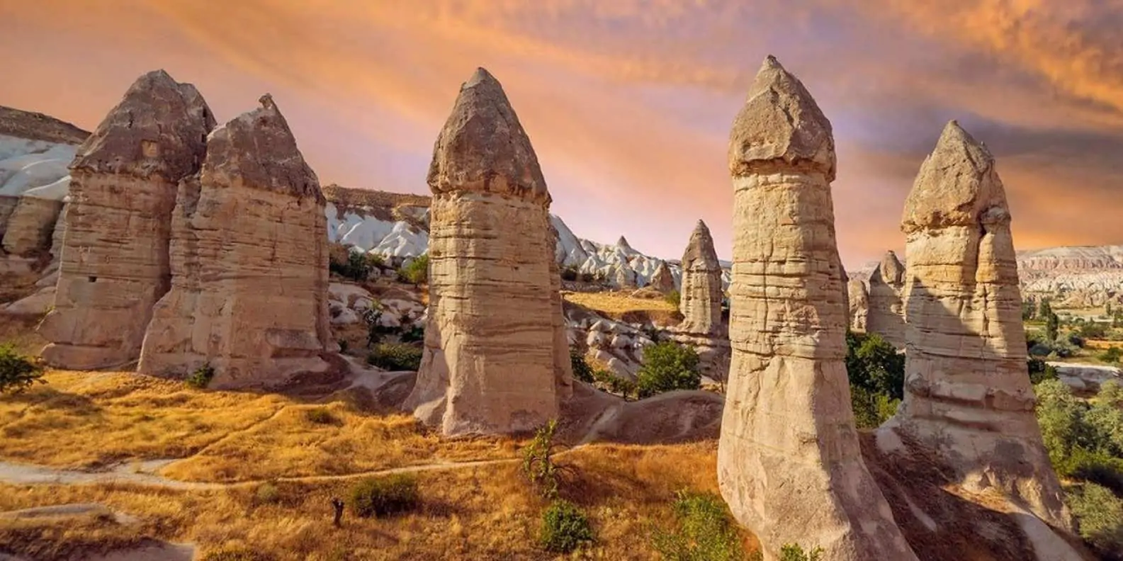 Kapadokya Red Tur manzarası - Kapadokya’ya İlk Gelişte Hangi Turları Seçmelisiniz?